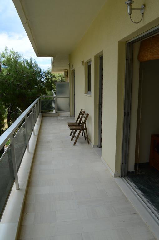 Kineta Apartments Exterior photo