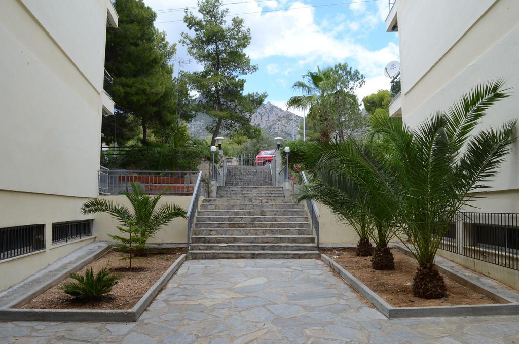 Kineta Apartments Exterior photo
